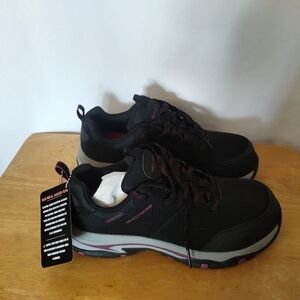 Skechers Work Slip Resistant Shoes Women’s 7.5 Wide Black Electrical Hazard NEW